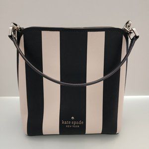 Kate Spade NWOT Bucket Bag Navy Blue and White striped